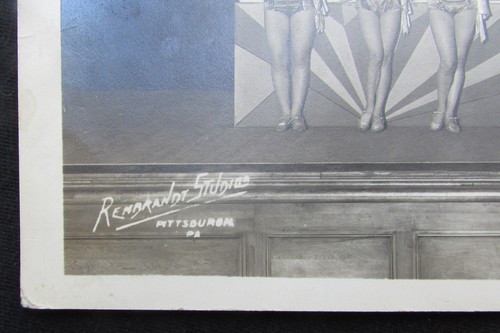 Conjunto de fotos de 1930 - Pittsburgh, PA - Royal Hungarian Orchestra - Fotos de Don Ross - Imagen 8 de 11
