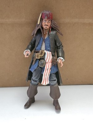 Jakks 2011 4'' Action Figure Disney Pirates of the Caribbean, Jack Sparrow