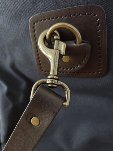 Filson Rugged Twill Medium Duffle Bag | NWT | Navy | Made in USA | MSRP $599 - Picture 15 of 18