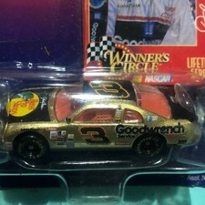Dale Earnhardt Collectible Car and Card Winner's Circle 1998 Chevy Monte Carlo