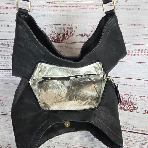 London Fog Black Faux Leather Large Hobo Purse Hand Shoulder Bag Dual Handle - Picture 4 of 13