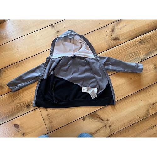 Nike dri-fit youth boys full zip hooded jacket. Grey/black. Size 4 XS. Logo - Picture 3 of 6