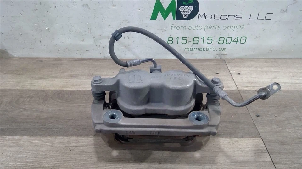 Pinza de freno de disco delantera derecha Dodge Ram 1500 2019-2021 OEM 68412552AC Foto 3 de 4