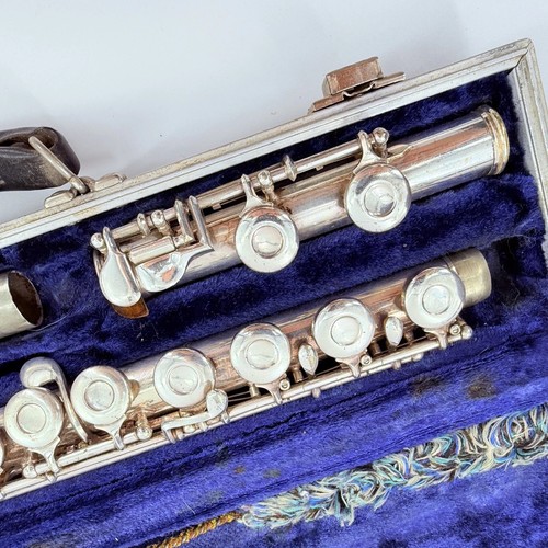 Vintage Roth F. A. Reynolds Co. Inc. Flute Original Case 39583 Cleveland, Ohio S - Picture 4 of 10