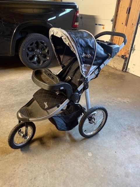 Delta Children Jeep Patriot Open Trails Jogger Jeep Patriot Open