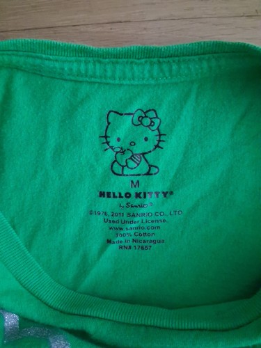 Sanrio Hello Kitty T shirt Love Glitter Green Size Medium - Picture 3 of 5