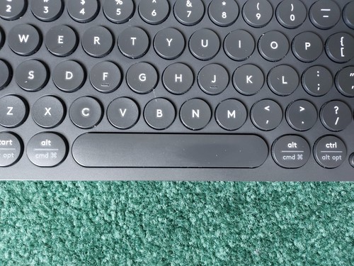 Logitech K780 keyboard/ gray & white/ USB & bluetooth - Picture 5 of 8