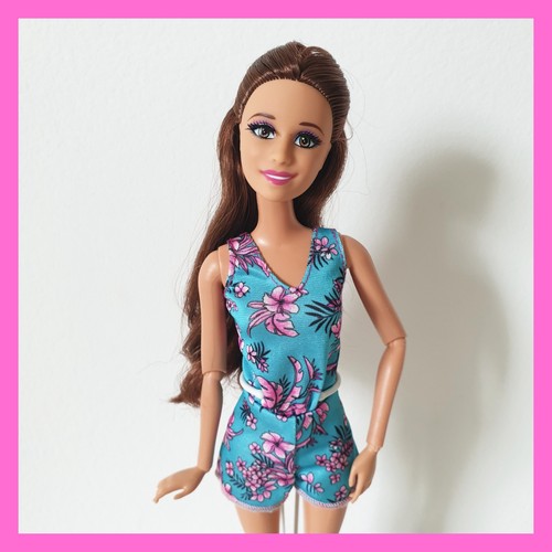 Barbie Life in the Dreamhouse Teresa Puppe 2013 Articulated Lashes Y7439 Smirk