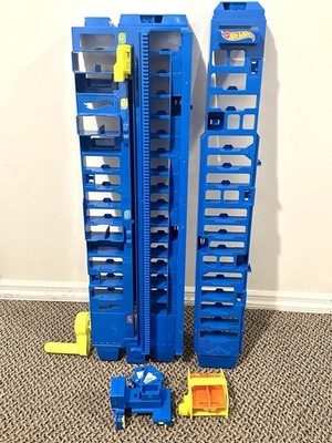 Hot Wheels City Ultimate Garage T-Rex Replacement Elevator, Crank &2 Tower Parts