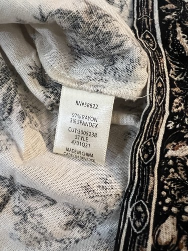 Max Studio Short Sleeve Button Up Shirt Size Small NWT - Bild 7 von 10