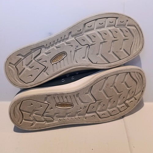 Keen Elsa Canvas Sneakers-Size 8.5-Vulcanized Rubber Toe-Odor Control-Army Green - Picture 6 of 8