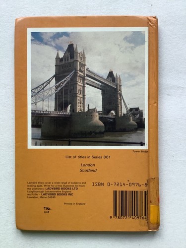 Disney Pixar: Finding Nemo and Discovering London, Ladybird Books - Picture 3 of 7