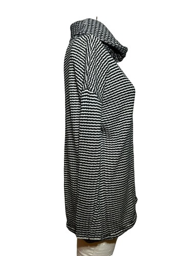 Cabi Sweater Women's S Small Black & White Split Front & Back Cowl Neck NEW - Picture 2 of 8