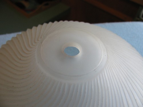 Vintage Satin Frosted Glass Spiral Design Ceiling Lamp Shade 8 5/8 Inches - Picture 4 of 8