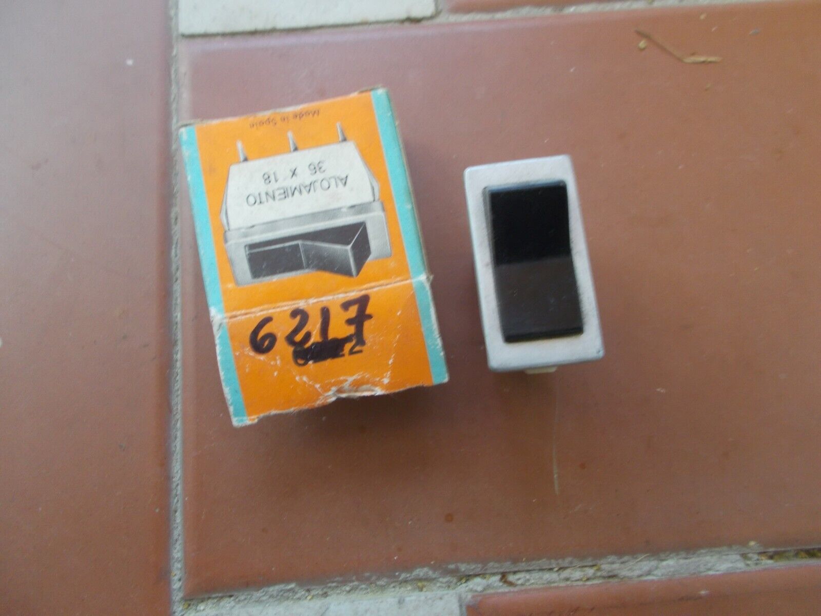 Foto 1 di 3