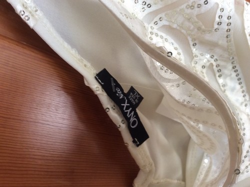 Women's Onyx Nite Ivory with Sequins Tank Top Size XL New w Tags - Picture 2 of 2