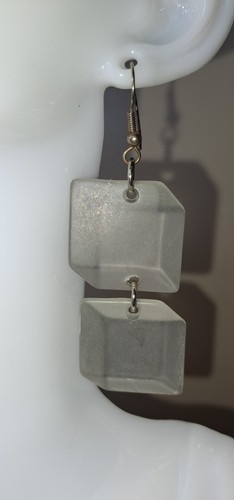 VINTAGE Statement Earrings Pierced  3D Cubes Smokey Transparent Plastic Silver.  - Picture 5 of 13