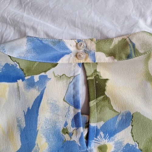 Vtg Louis Feraud Neiman Marcus Silk Floral Blouse Size 12 - Picture 15 of 16