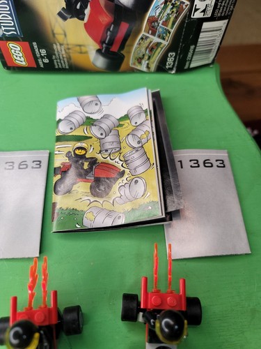 Lot 2 sets LEGO Studios 1363 Stunt Go-Cart  - Picture 3 of 16