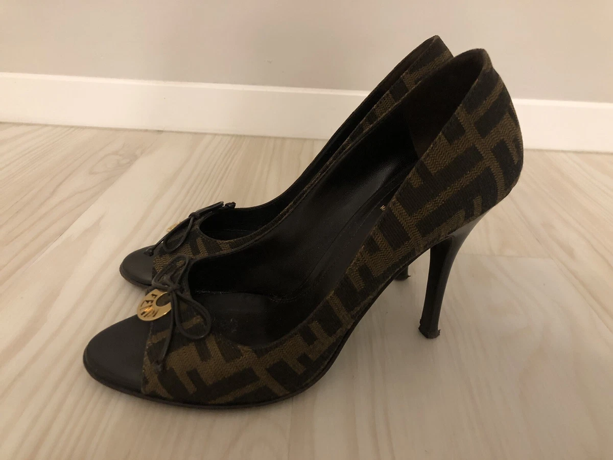 Fendi sandali cheap