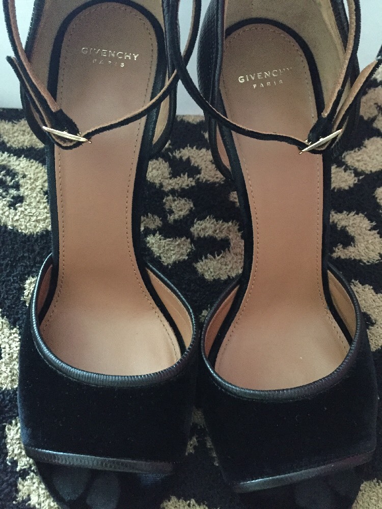 Kim Kardashian Kardashian Kardashian West Givenchy Sandals Matilda Nori b7574d Kim Kardashian Kardashian Kardashian West Givenchy Sandals Matilda Nori b7574d