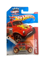 2011 HOT WHEELS THRILL RACERS - JUNGLE 4/6 - BAJA BEETLE RED NEW