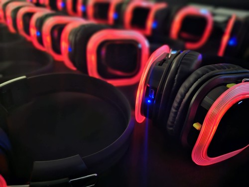 Silent Disco HIRE, 20 Headsets, Perfect for Weddings, Parties, Kids, events - Picture 3 of 6