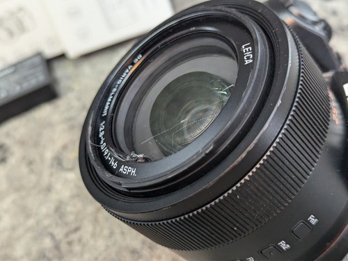 Repair - Panasonic Lumix DC-FZ1000M2 20.1MP Camera w/Leica 25-400mm - Lens Error - Picture 12 of 24