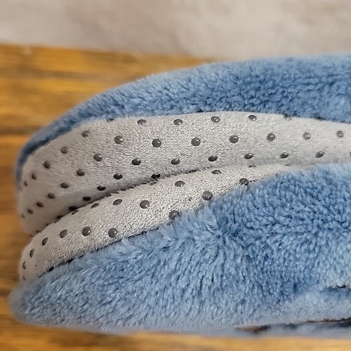 Vera Bradley Soft Fleece Slippers Cat's Meow Sz M 7-8 Blue Non-slip Sole MSRP 39 - Picture 4 of 8