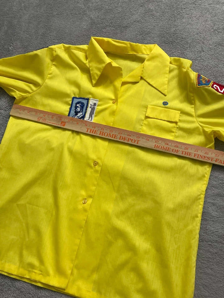 Boy Scouts of America Shirt Men's Large Yellow Den Leader Short Sleeve Uniform - Image 4 of 4