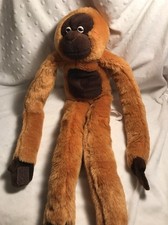 ANIMAL ALLEY 22" Plush Brown Hanging Monkey Hands Stick Together