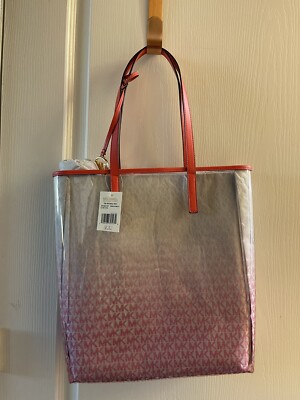 NWT Michael Kors The Michael Bag Large North/South Tote  display picture 1