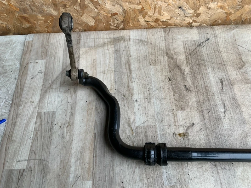 ОРИГИНАЛЬНЫЙ СТАБИЛИЗАТОР ПЕРЕДНЕГО СТАБИЛИЗАТОРА ПОДВЕСКИ PPORSCHE CAYENNE 03-10 - Изображение 3 из 4