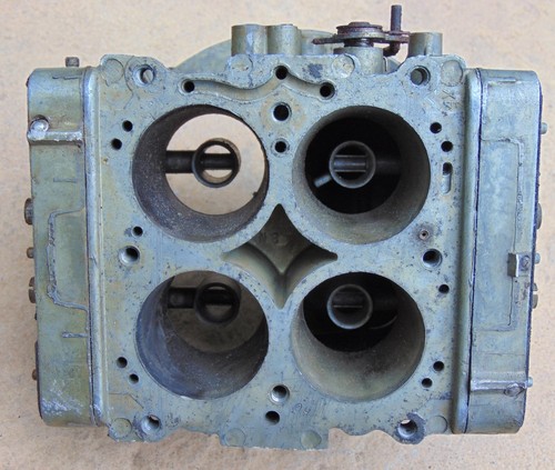 Classic Holley R 4773 Carb Body Carburettor Double Pumper V8 GMC - Picture 7 of 7