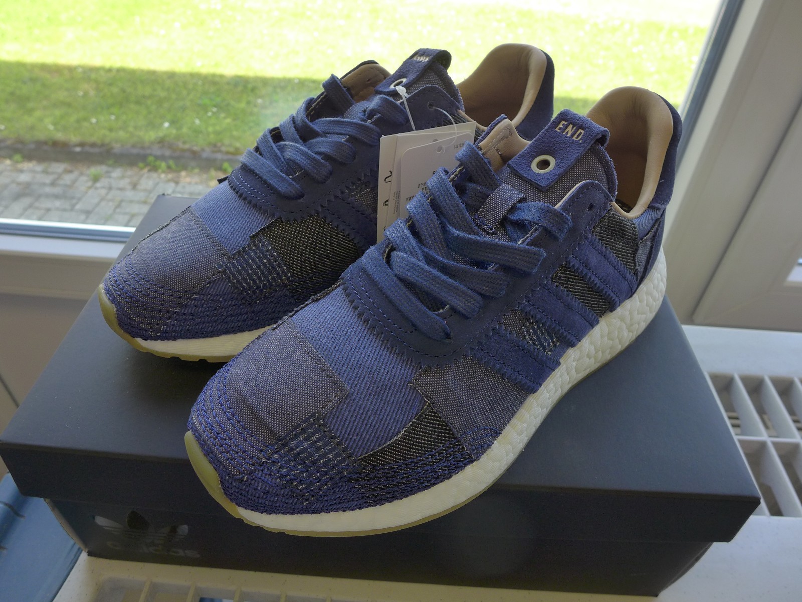 Adidas Consortium Iniki Runner Gr. x E.N.D. x Bodega Gr. Runner 385 US 5,5 Ultra Yeezy 6ac875 Adidas Consortium Iniki Runner Gr. x E.N.D. x Bodega Gr. Runner 385 US 5,5 Ultra Yeezy 6ac875