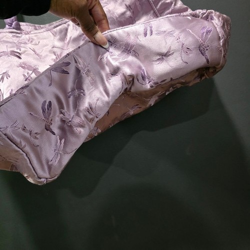 Vintage 100% Silk Drangonfly Embroidered Lilac Braided Handle Snap Closure Tote - Picture 4 of 13