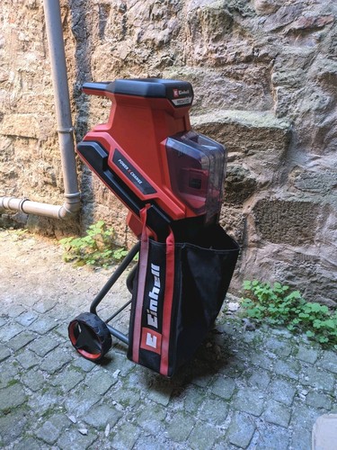 Einhell Akku Messerhäcksler REDAXXO 36/25 PXC Solo 55-Liter-Fangsack Häcksler - Bild 9 von 15