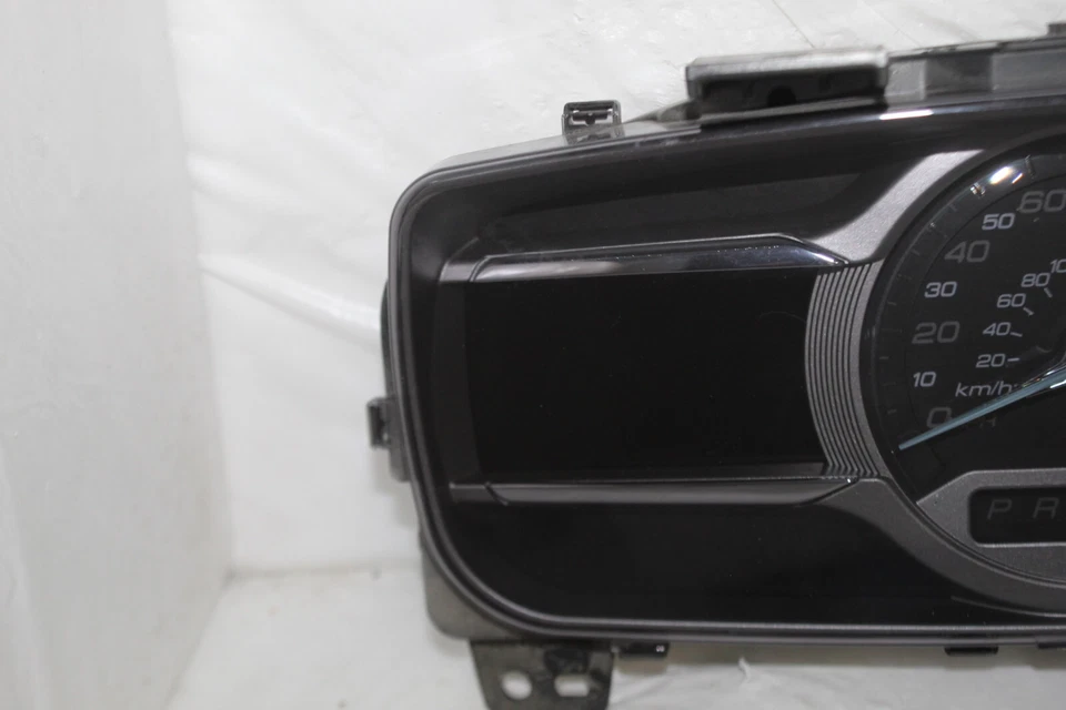 Cuadro de instrumentos velocímetro Ford Taurus 2015 panel de instrumentos medidores 48.445 millas Foto 3 de 4