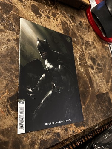 Batman Rebirth #68 2019 DC Variant Cover - Picture 6 of 11