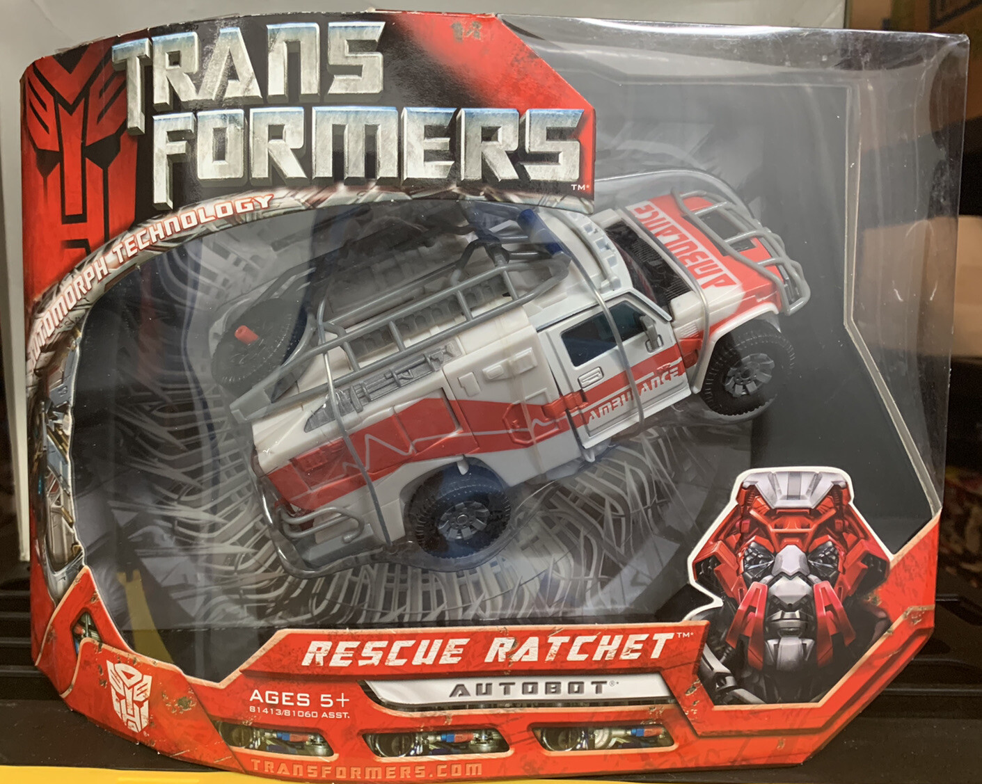 Hasbro Transformers Movie RESCUE RATCHET Ambulance Automorph Tech