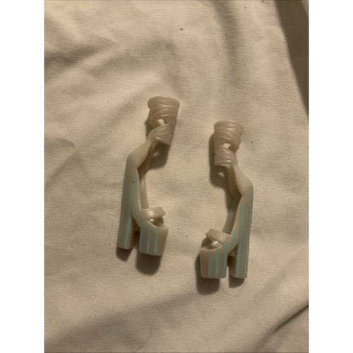 Muñeca Barbie o Zapatos de Plataforma Rayas Blancas Azules Puños con Correa Tamaño Similar - Imagen 5 de 5