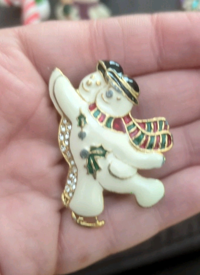 Picture 8 of 23