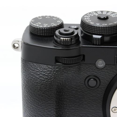 Fujifilm X-T3 26.1MP Mirrorless Camera Body (Black) #145 - Picture 9 of 12