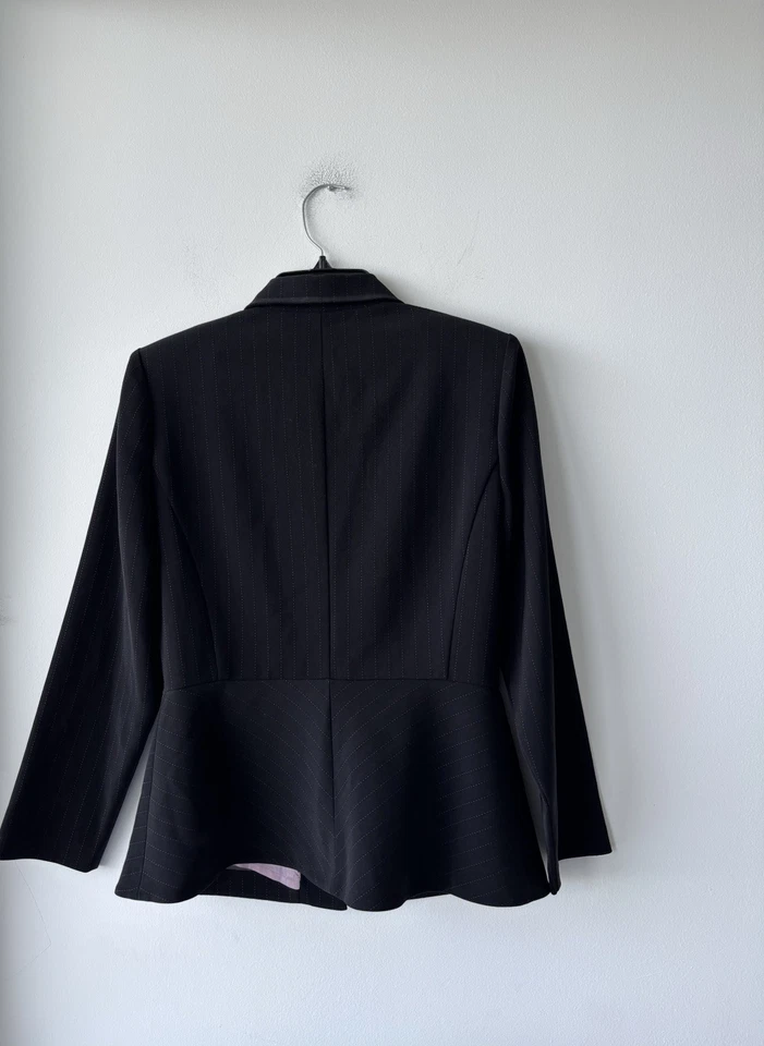 Blazer Vintage Plaza South Listra Preta Peplum Feminino 10 Escritório Corporativo - Imagem 2 de 4