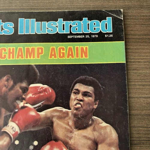 Revista deportiva firmada por Muhammad Ali The Champ Again automática sin etiqueta - Imagen 10 de 24