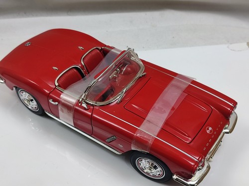 Ertl 1/18 1962 Chevrolet Corvette Red American Muscle Sports Car New - Picture 8 of 11