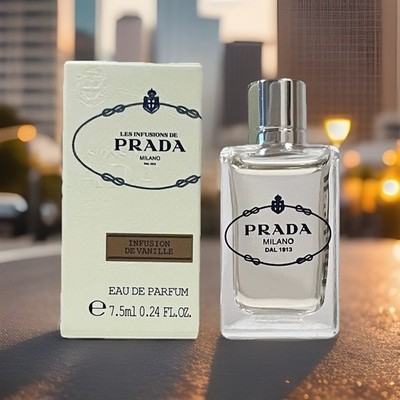 PRADA Infusion De Vanille Eau De Parfum MINI Splash 0.24 oz/ 7.5 ml EDP Women's