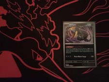 Seviper 62/94 Reverse Holo Phantasmal Flames