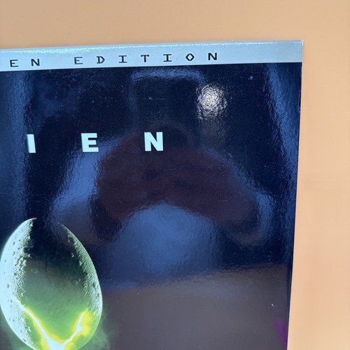 Alien Laserdisc AC-3 THX Dolby Surround Sound 6 track magnetic 1979 VG+ - Picture 4 of 14