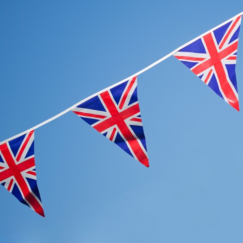 Union Jack Bunting Triangle 20ft 12 Flags, Coronation Jubilee Sporting events - Picture 2 of 7